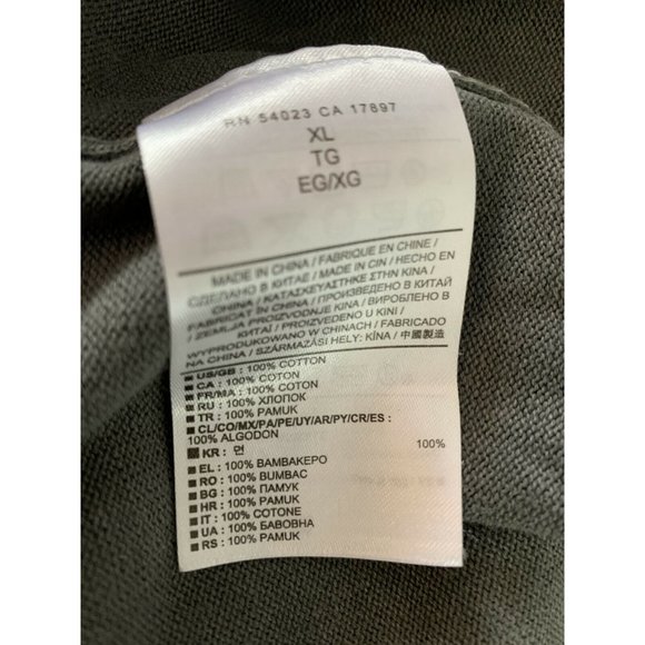 Banana Republic Men's XL Gray Distressed Sweater - Picture 6 of 6